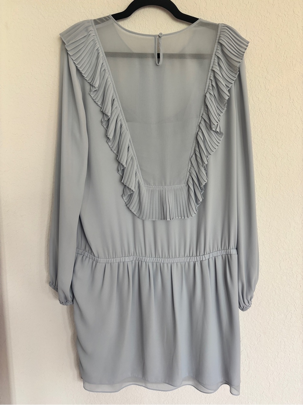 BCBGMaxAzria Light Gray Long Sleeve Pleated Ruffle Mini Dress - Picture 4 of 4